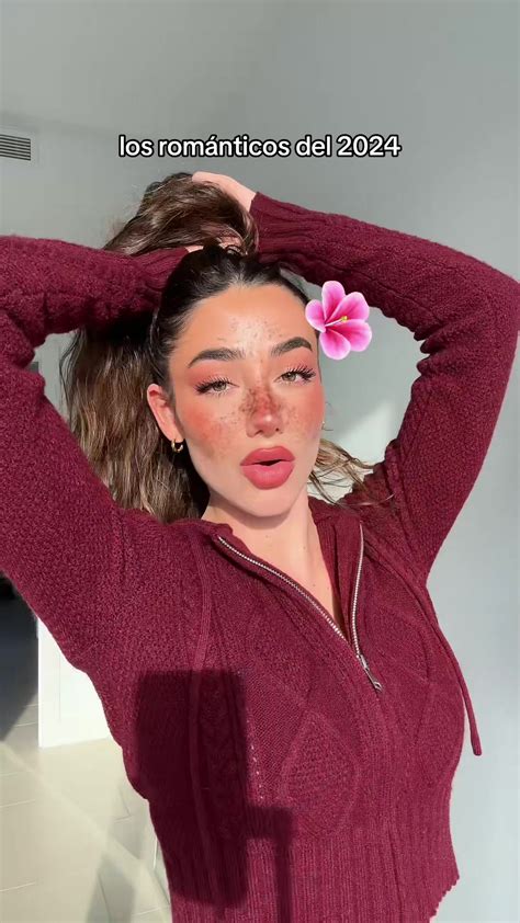 Lola Lolita (@lolalolita) oficial .
